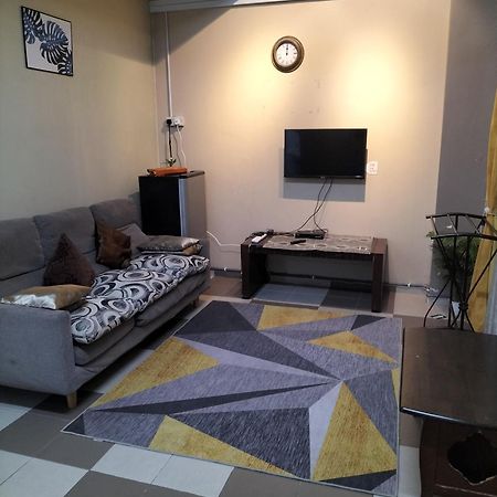 Ulfah Hotel Mersing Ngoại thất bức ảnh